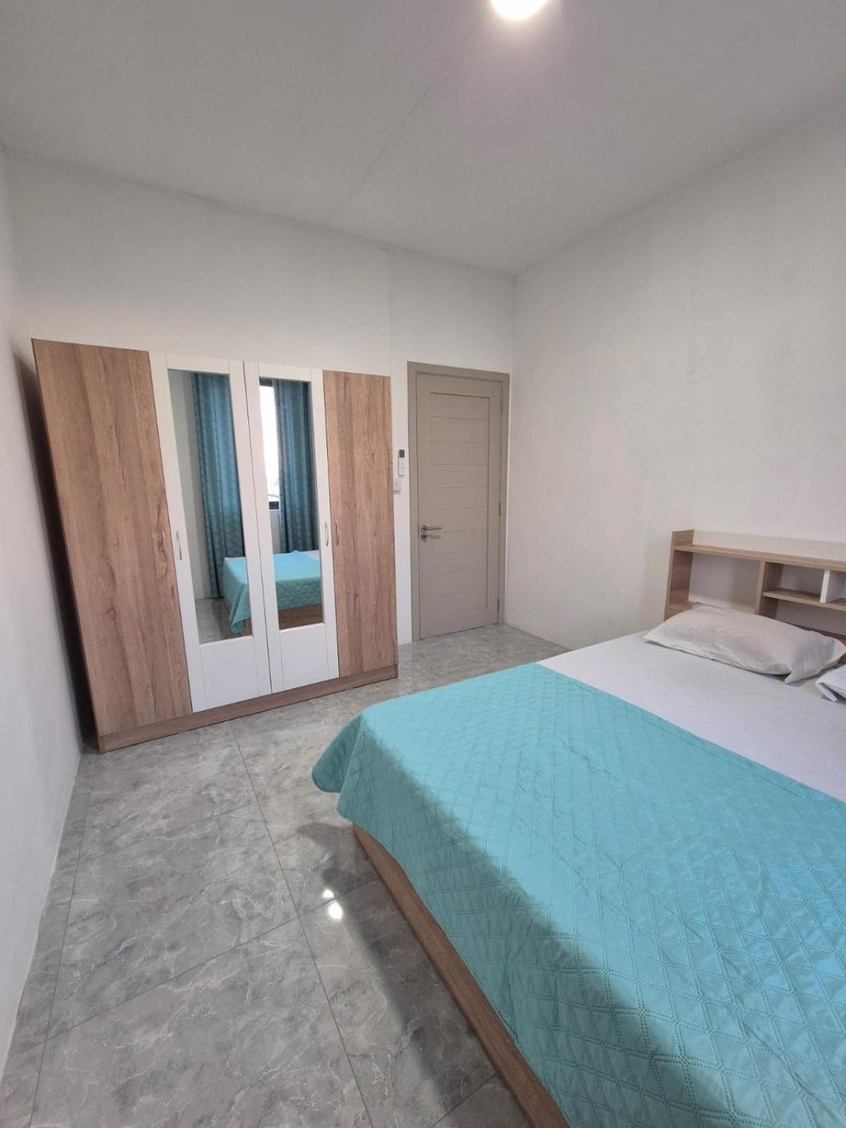 Skyview Apartment- Rooftop Penthouse With Sunset & Sea Views Flic-en-Flacq Extérieur photo