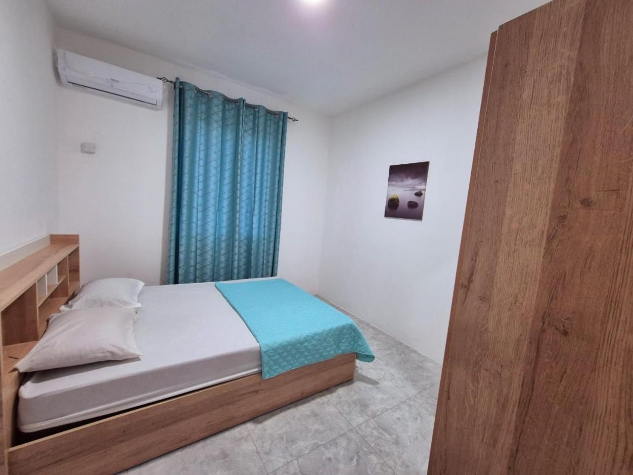 Skyview Apartment- Rooftop Penthouse With Sunset & Sea Views Flic-en-Flacq Extérieur photo